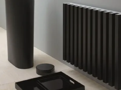 Il termosifone in alluminio Soho di Tubes
