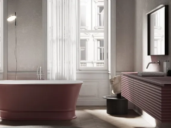 Si tinge di rosso porpora il bagno con la vasca Dekò Disenia e gli arredi Dolcevita Ideagroup