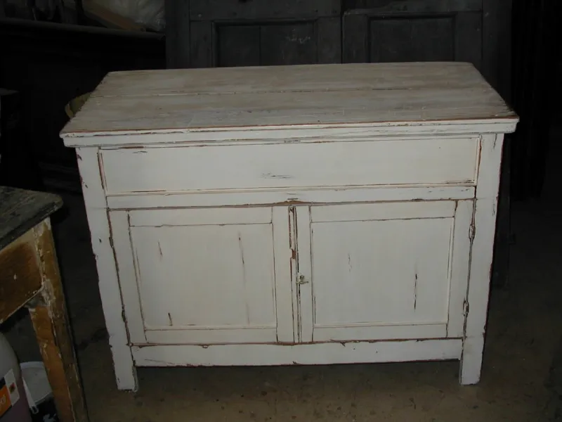 PortAntica madia shabby