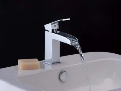 I miscelatori Paffoni da lavabo Elle ed Effe