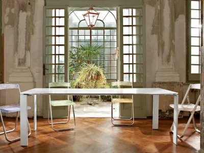 Tavolo Kartell Four rettangolare, in laminato e acciaio